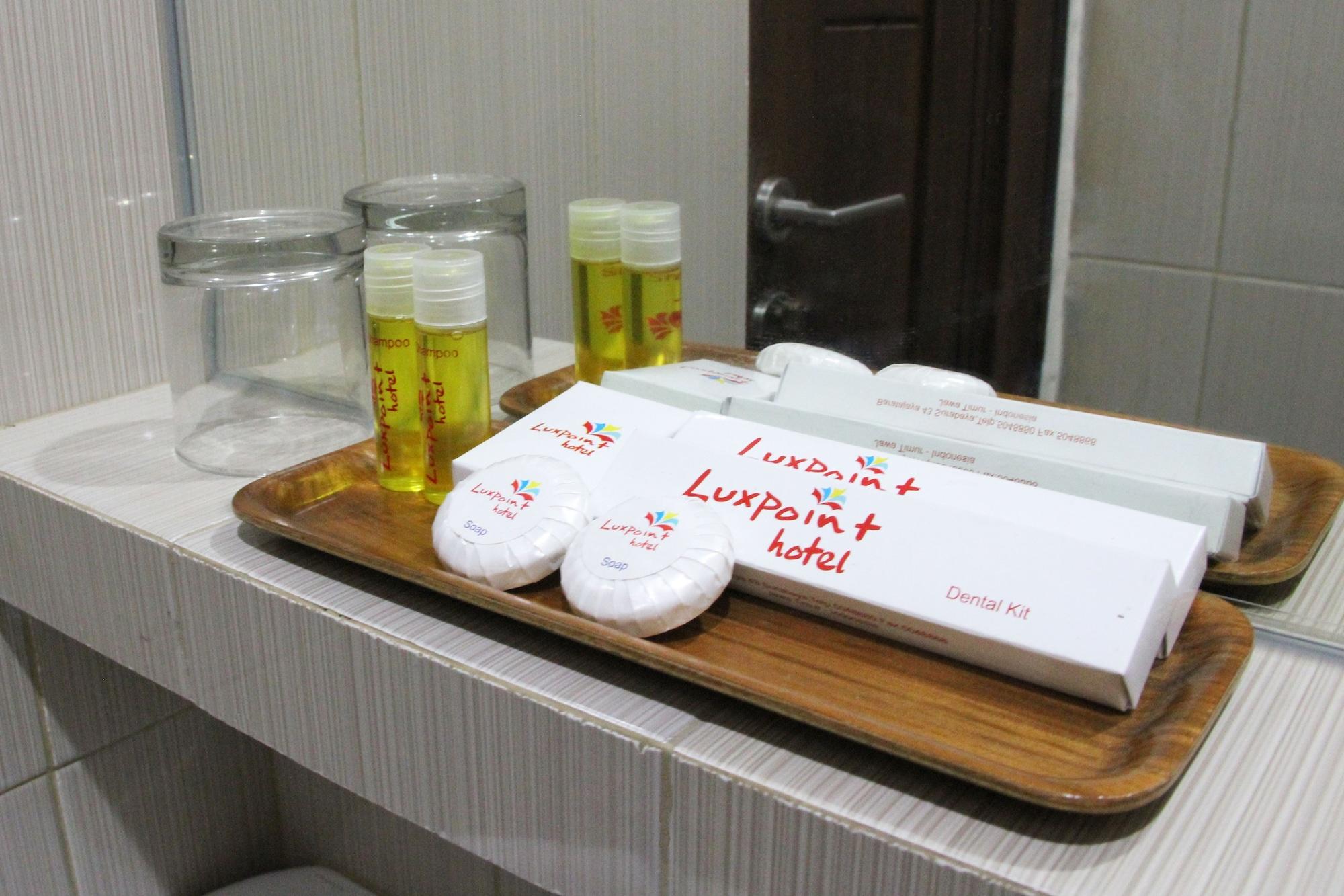 Luxpoint Hotel Baratajaya Σουραμπάγια Εξωτερικό φωτογραφία