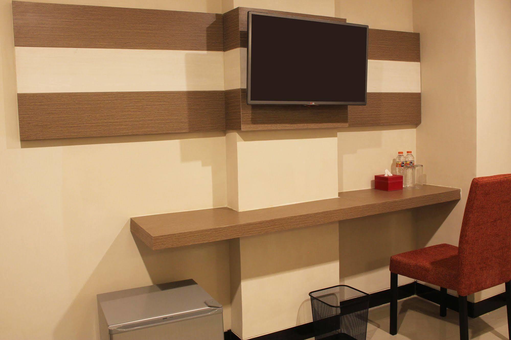 Luxpoint Hotel Baratajaya Σουραμπάγια Εξωτερικό φωτογραφία