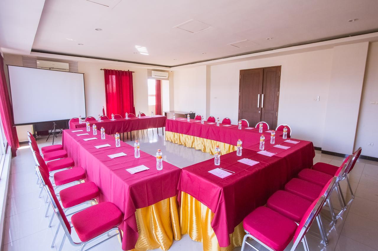 Luxpoint Hotel Baratajaya Σουραμπάγια Εξωτερικό φωτογραφία